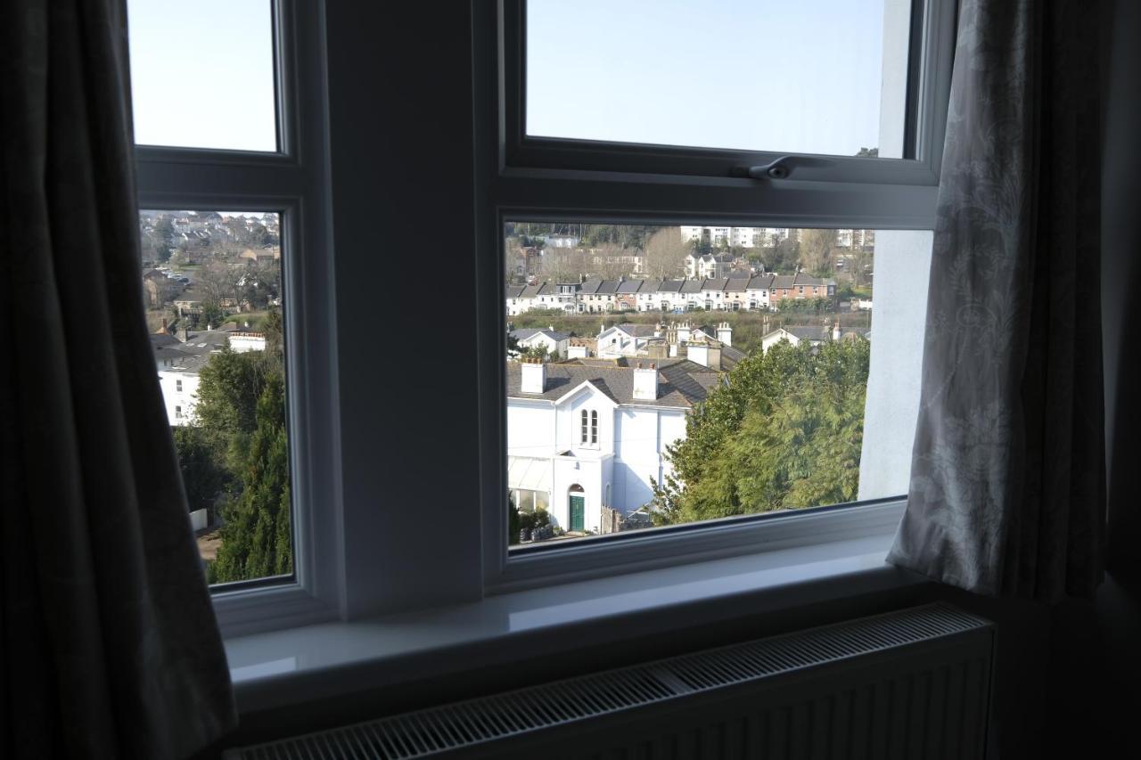 Heathcliff House B&B Exclusively For Adults Free Large Carpark Torquay Eksteriør bilde