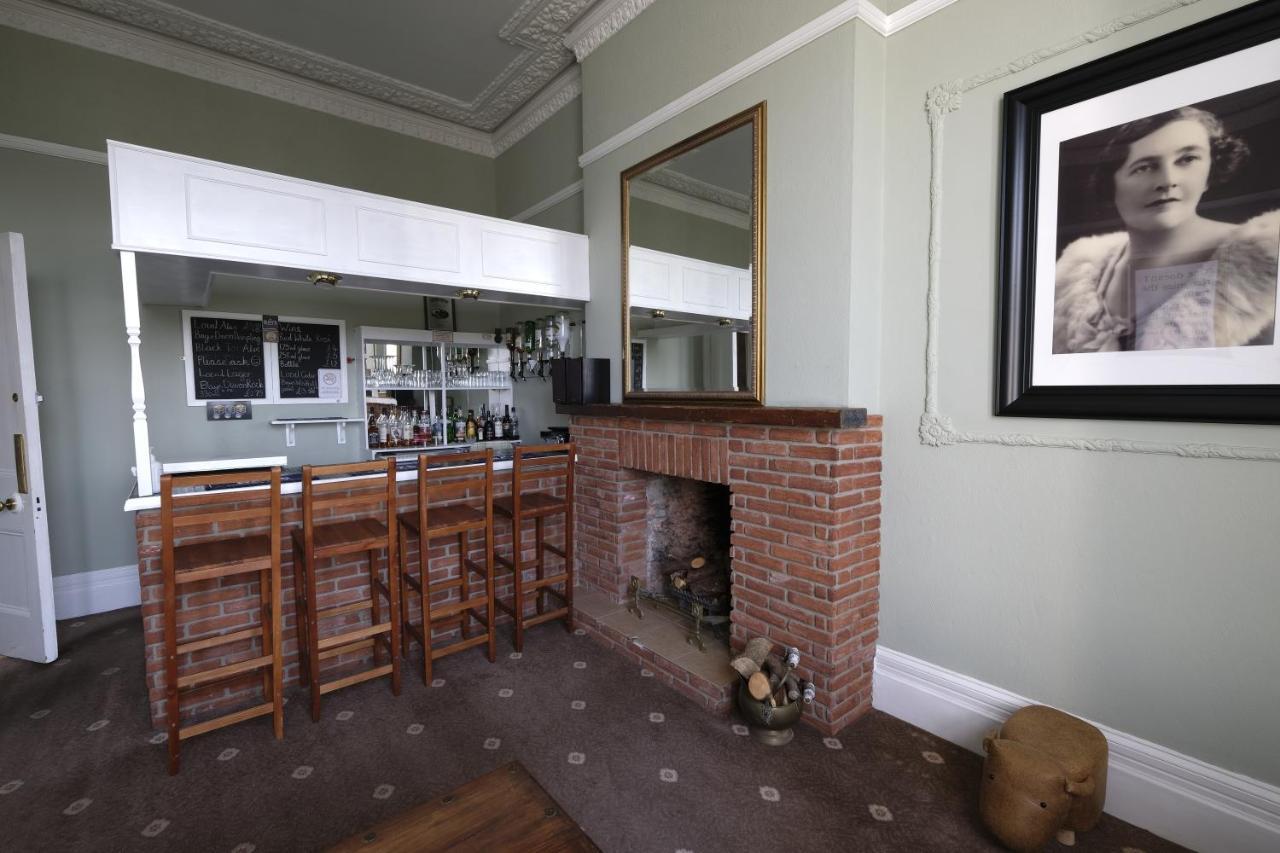 Heathcliff House B&B Exclusively For Adults Free Large Carpark Torquay Eksteriør bilde