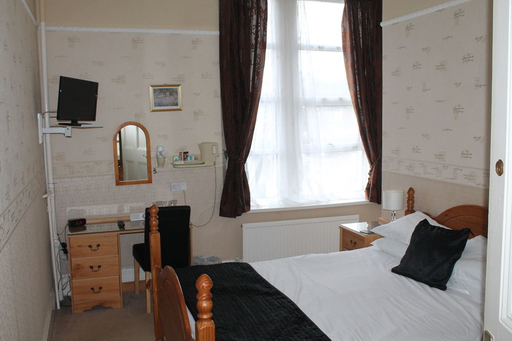 Heathcliff House B&B Exclusively For Adults Free Large Carpark Torquay Eksteriør bilde