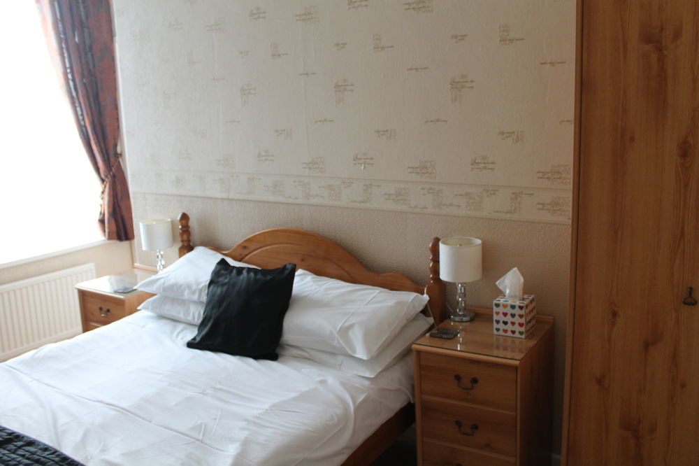 Heathcliff House B&B Exclusively For Adults Free Large Carpark Torquay Eksteriør bilde