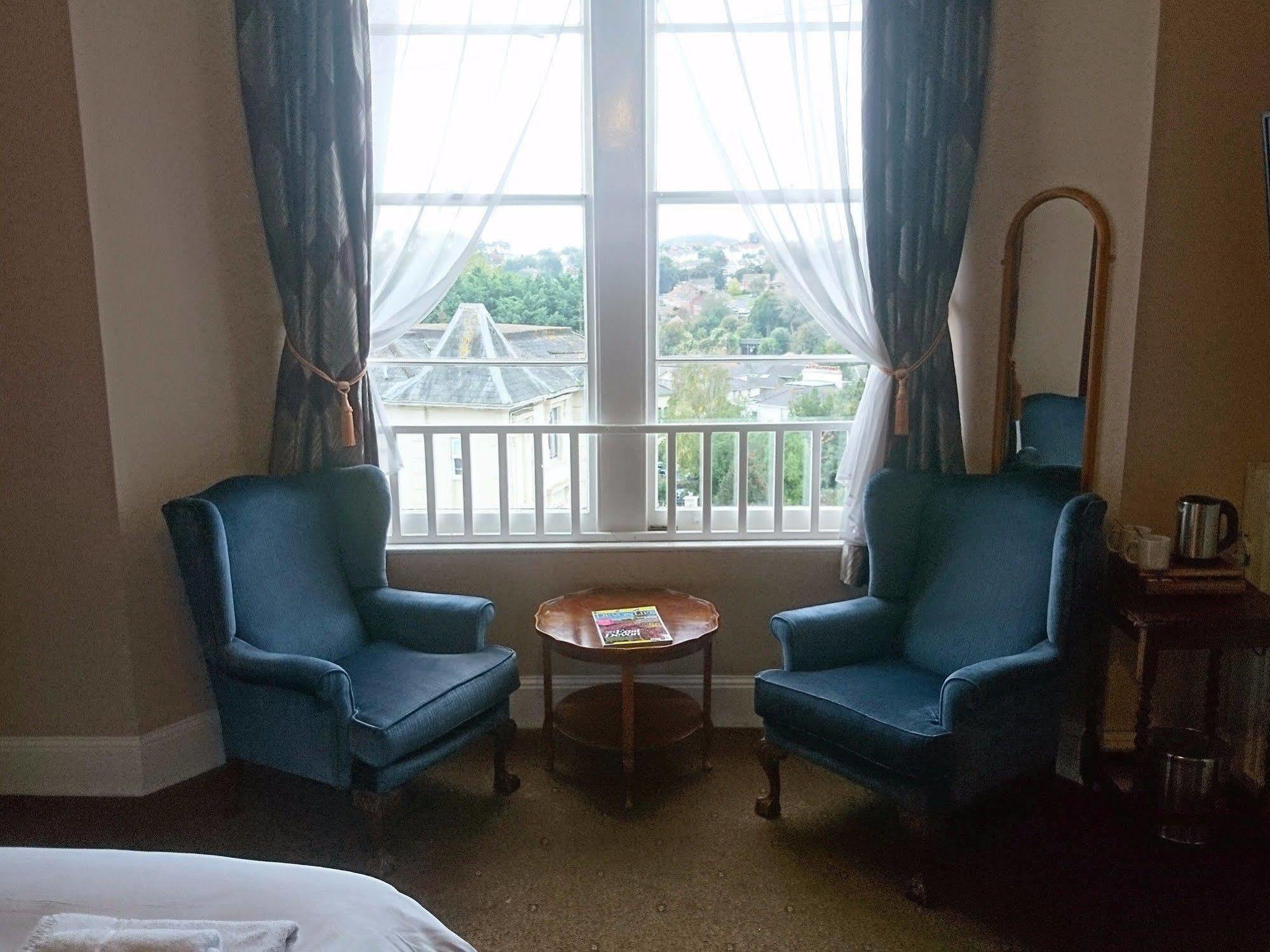 Heathcliff House B&B Exclusively For Adults Free Large Carpark Torquay Eksteriør bilde