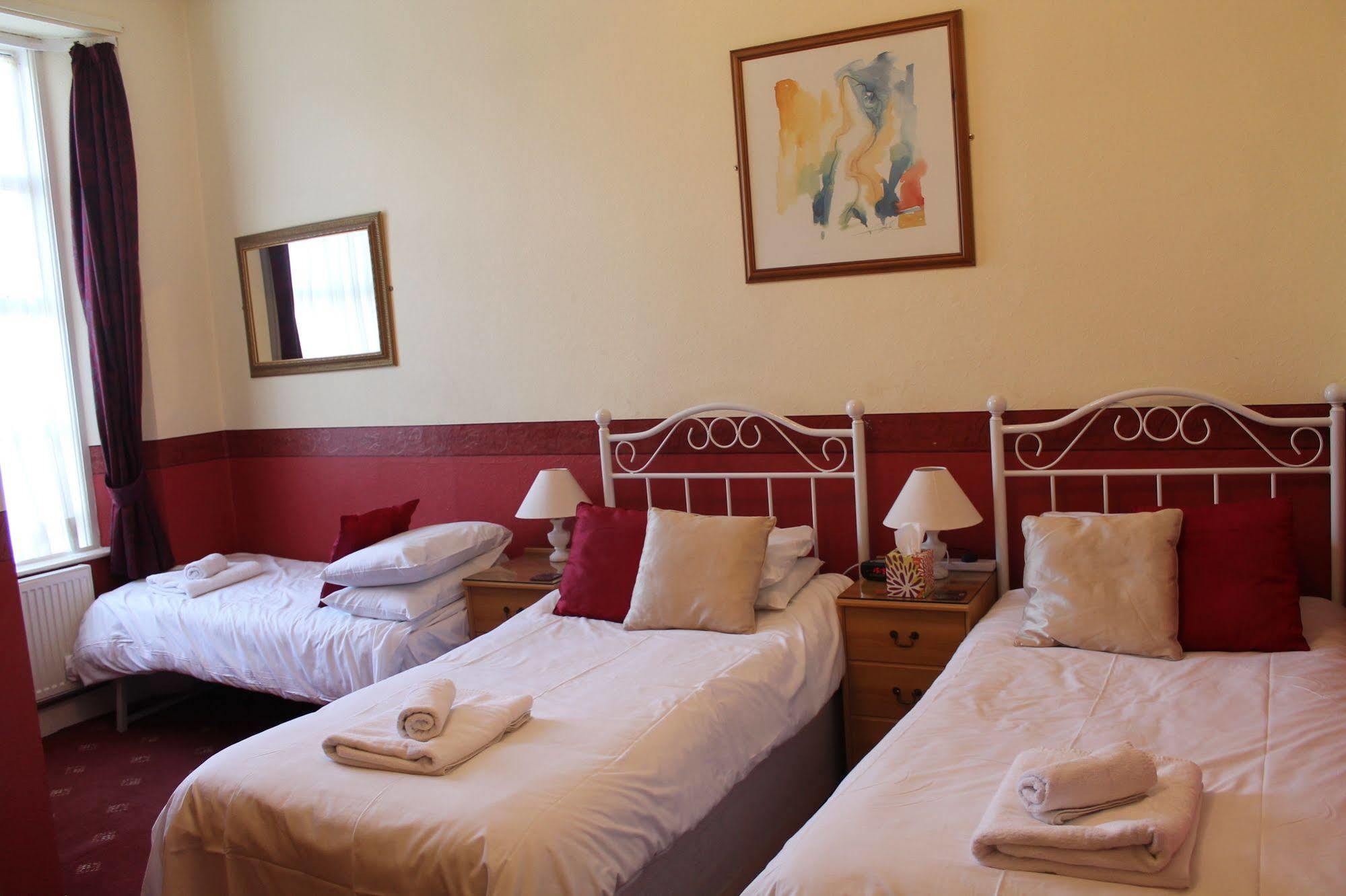 Heathcliff House B&B Exclusively For Adults Free Large Carpark Torquay Eksteriør bilde